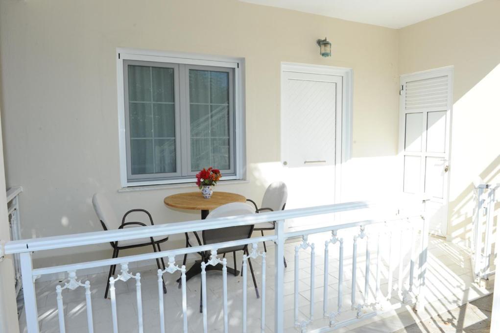 Samos Apartments Kampos Marathokampou Quarto foto
